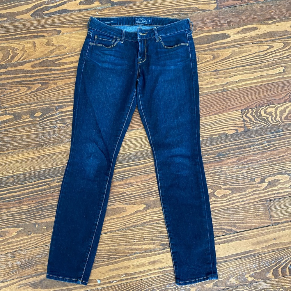 Lucky brand size 2 / 26 Lolita skinny jeans. Dark wash